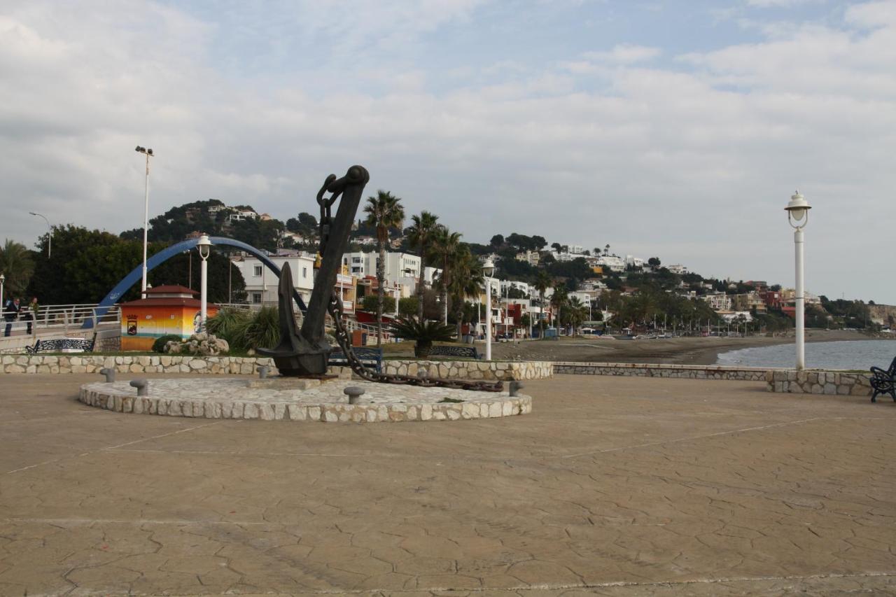 マラガPiso 110M² En El Palo Con Parking Cerca De La Playaアパートメント エクステリア 写真